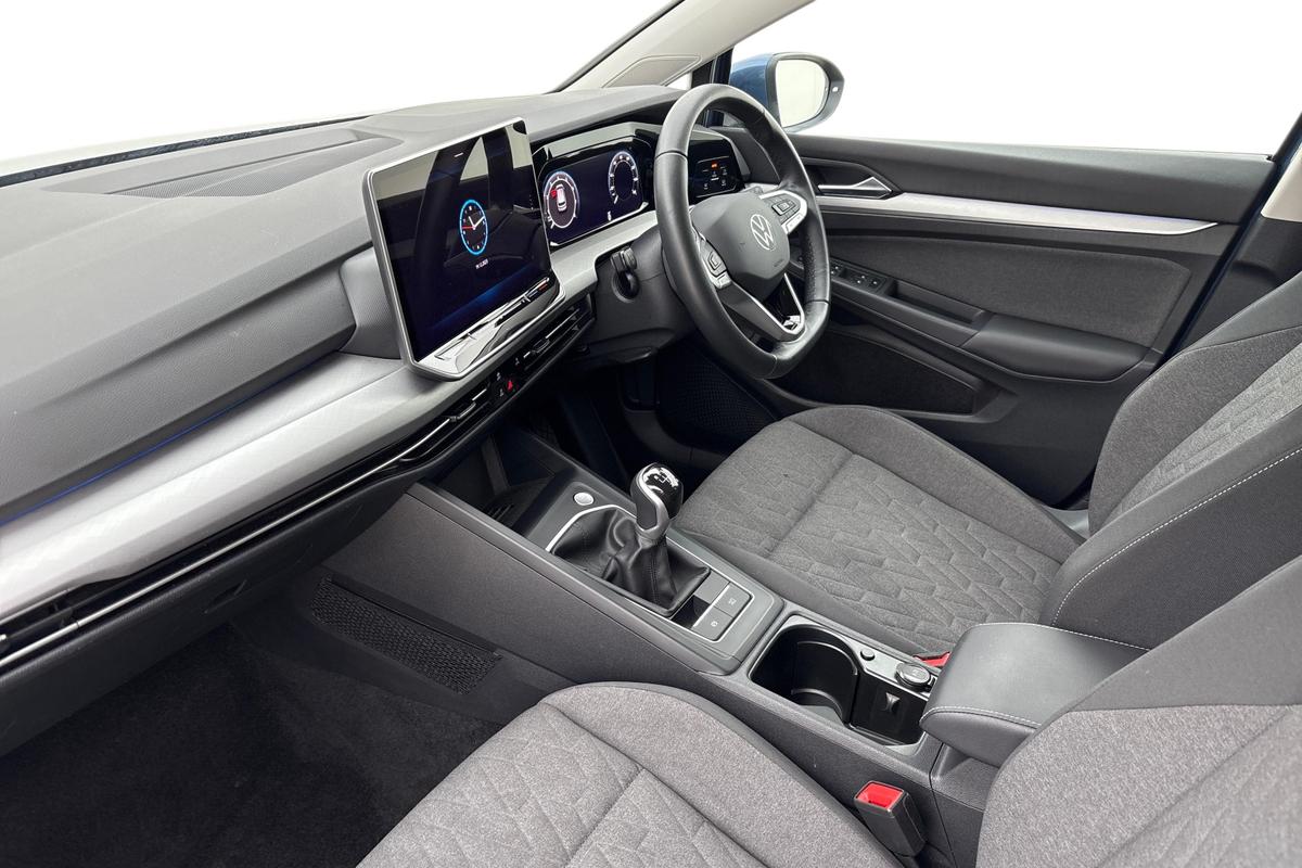 Used Volkswagen Golf 2024 for sale - 77005860: Photo 2