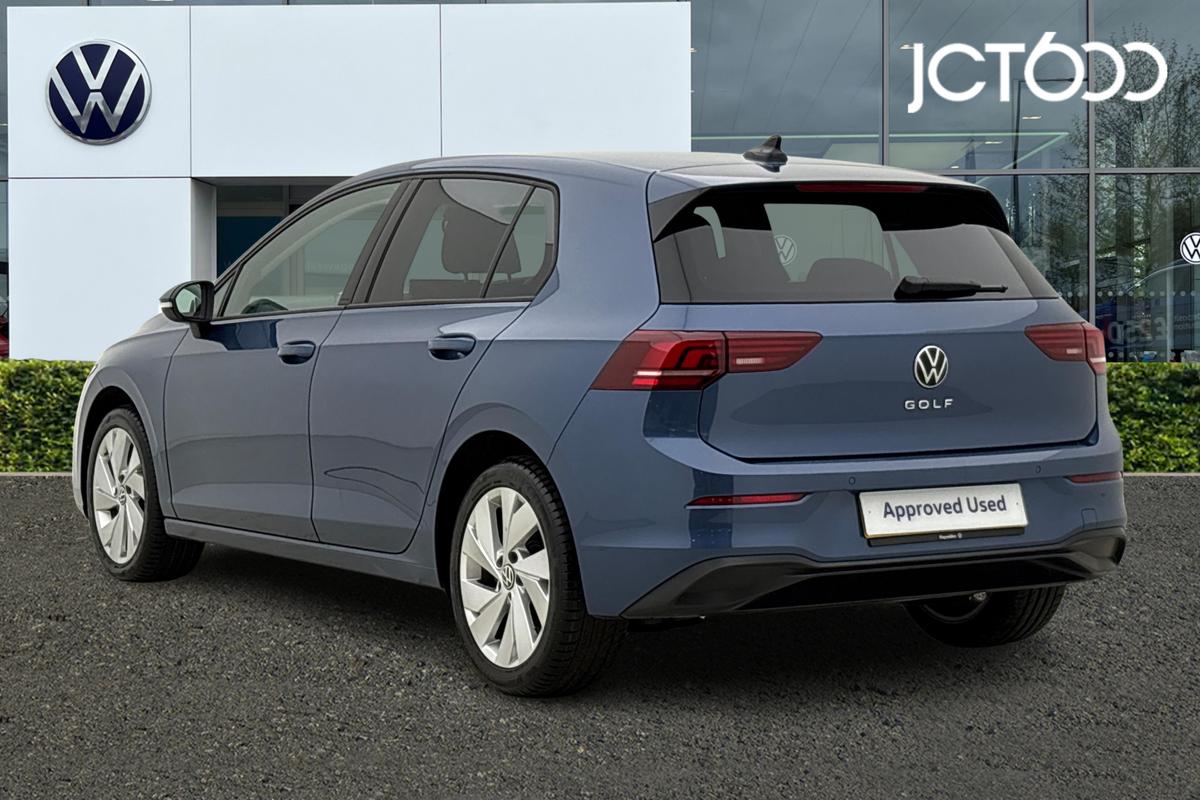 Used Volkswagen Golf 2024 for sale - 77005860: Photo 3