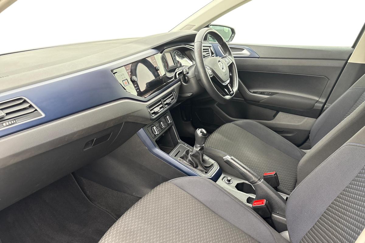 Used Volkswagen Polo 2021 for sale - 76681100: Photo 2