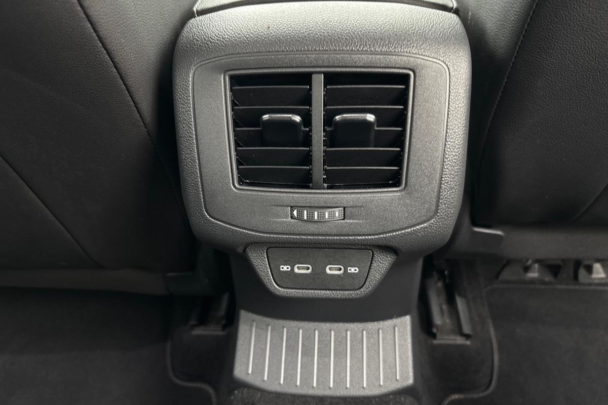 Used Volkswagen T-Roc 2022 for sale - 77533062: Photo 23