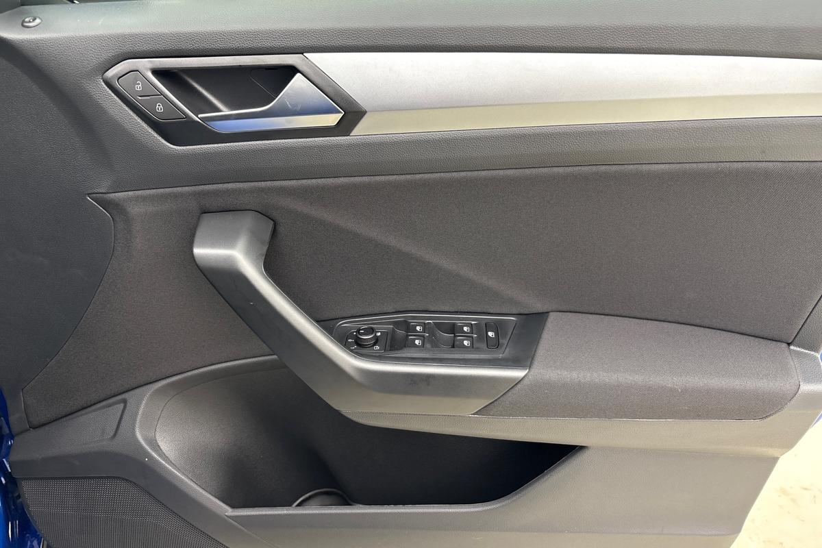 Used Volkswagen T-Roc 2025 for sale - 77902687: Photo 25