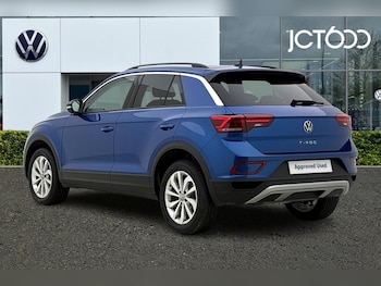Used Volkswagen T-Roc 2025 for sale - 77902687: Photo
