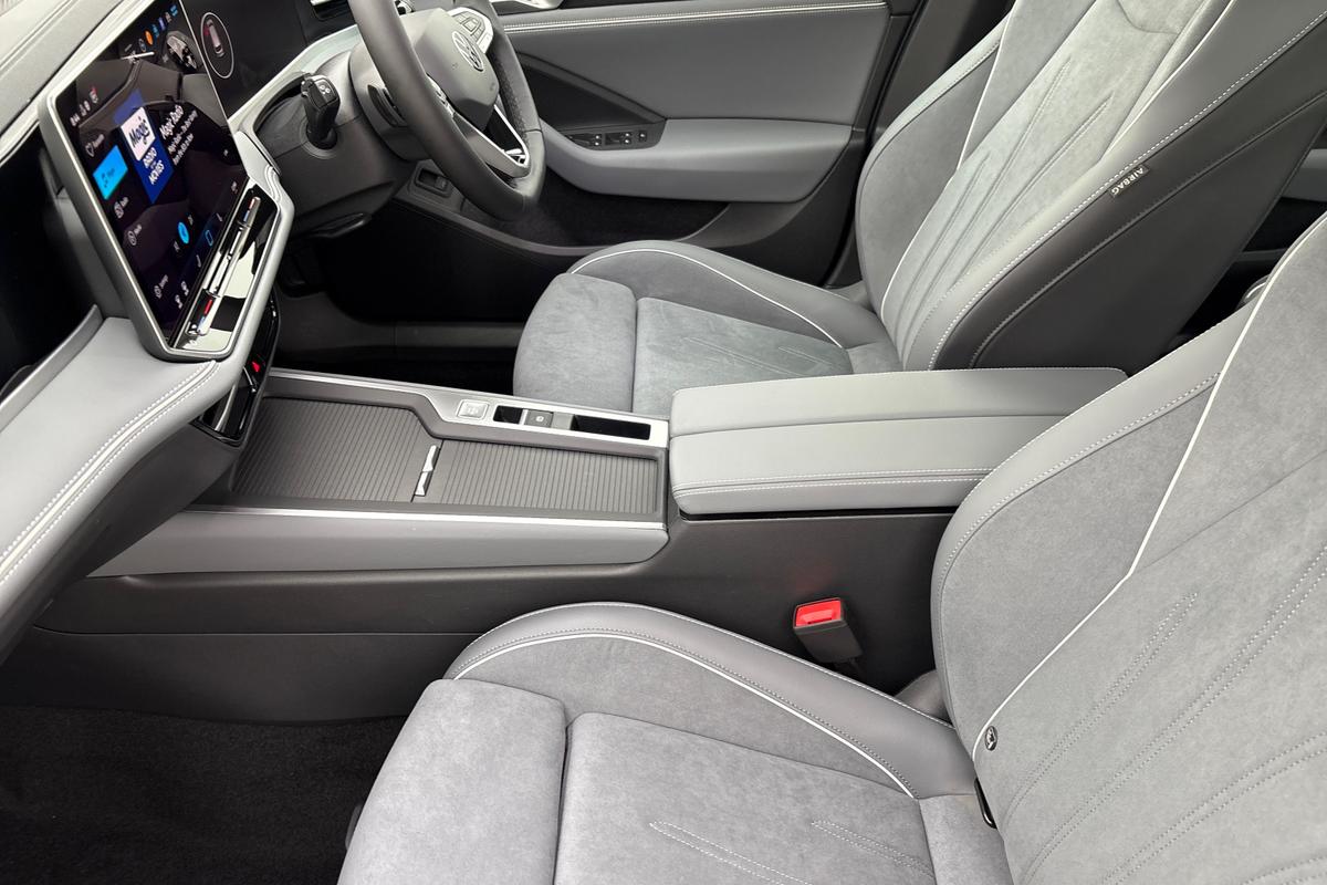 Used Volkswagen Passat 2025 for sale - 76680572: Photo 21