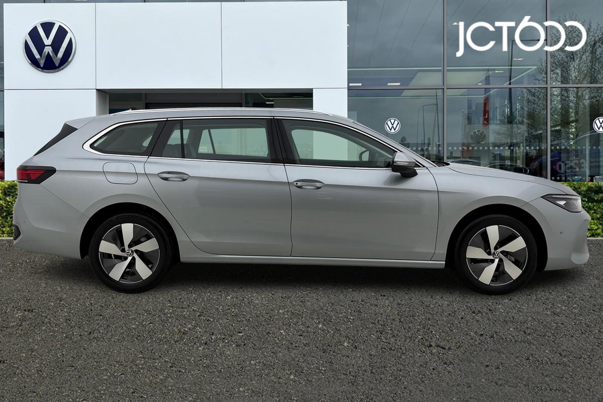 Used Volkswagen Passat 2025 for sale - 76680572: Photo 4