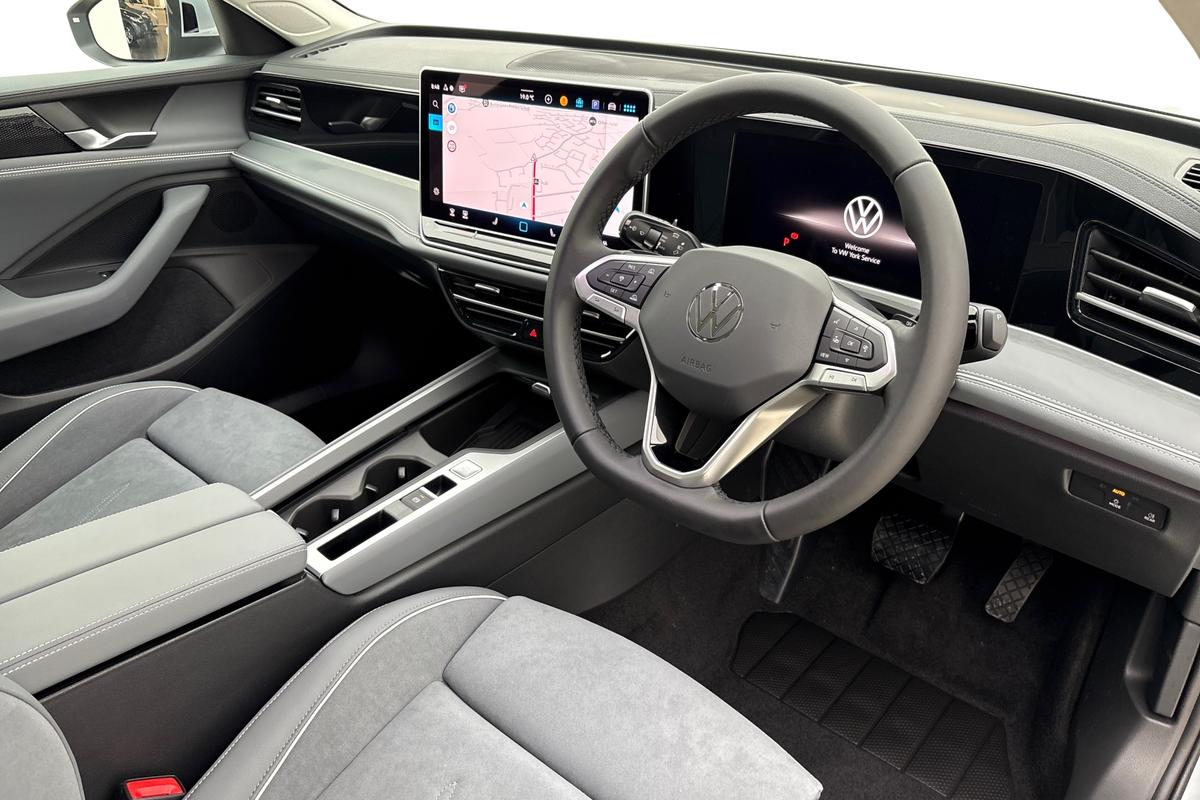 Used Volkswagen Passat 2025 for sale - 76680572: Photo 6