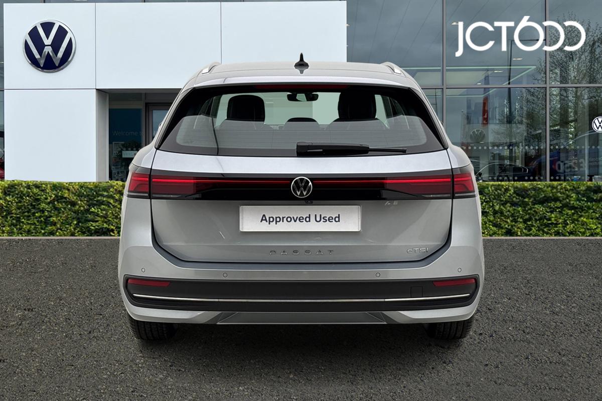 Used Volkswagen Passat 2025 for sale - 76680572: Photo 7