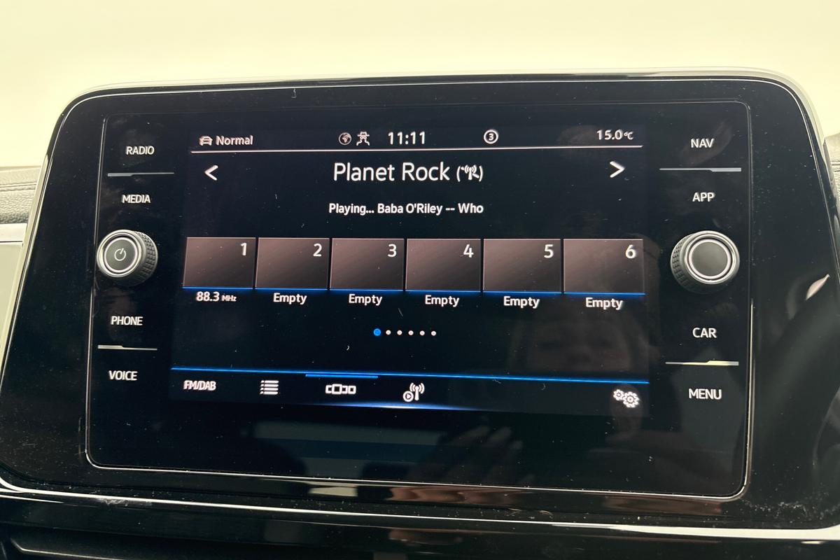 Used Volkswagen T-Roc 2024 for sale - 76678213: Photo 13