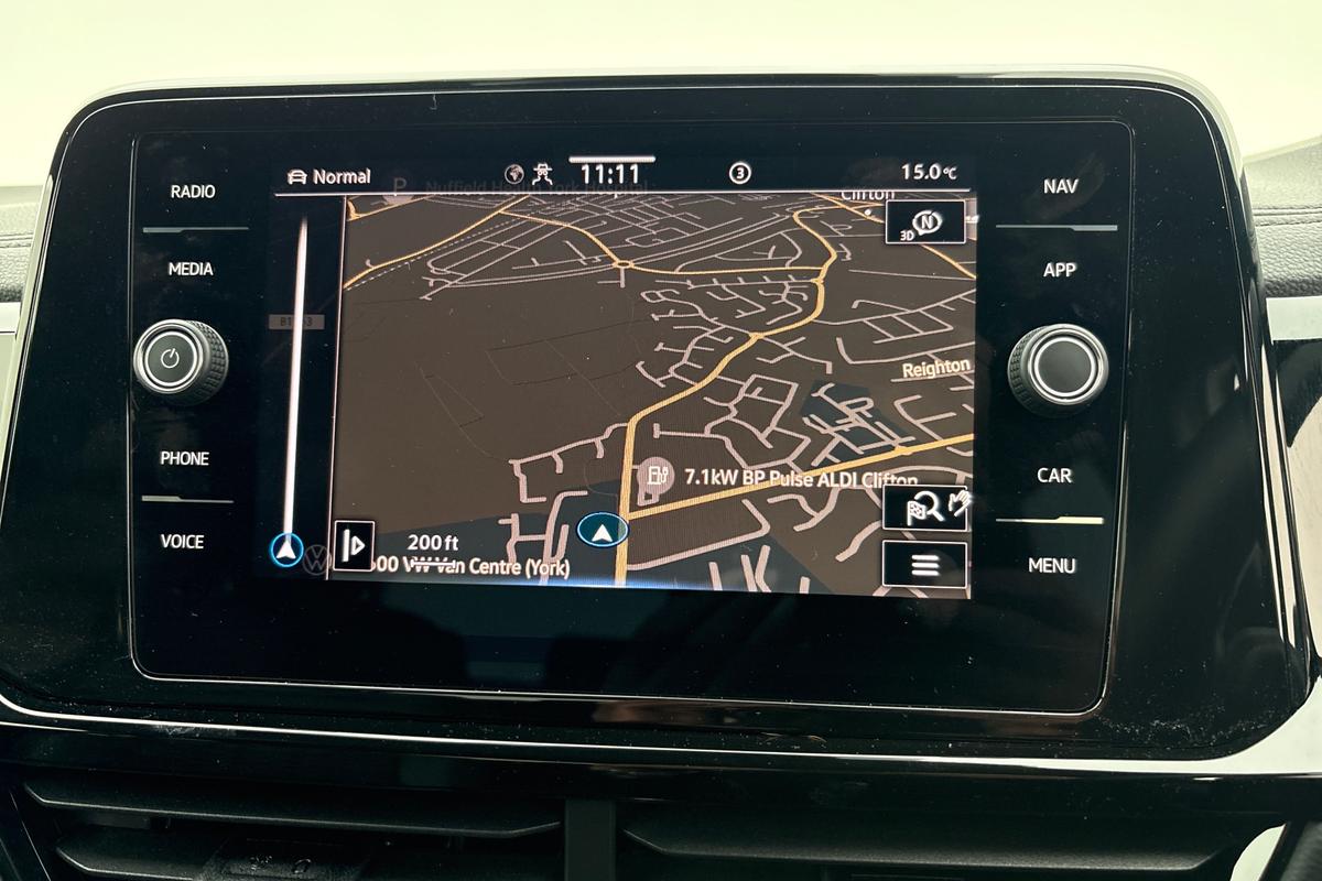 Used Volkswagen T-Roc 2024 for sale - 76678213: Photo 14