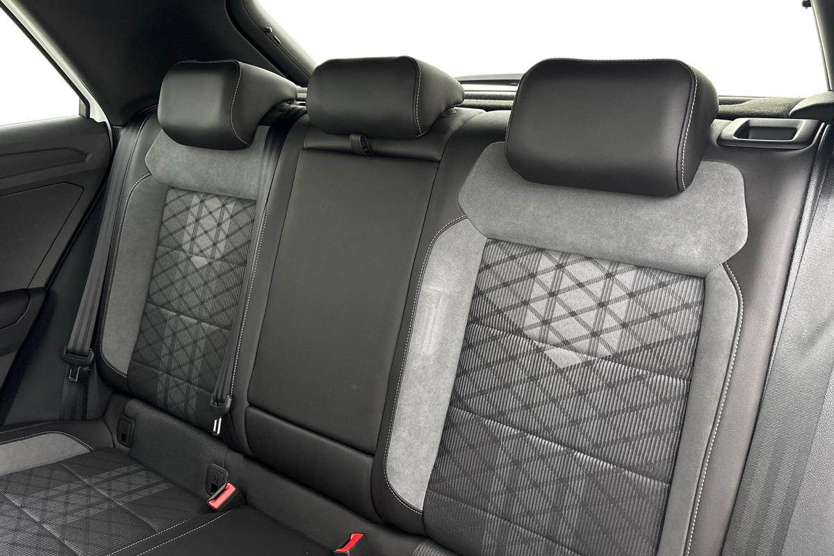 Used Volkswagen T-Roc 2024 for sale - 76678213: Photo 9