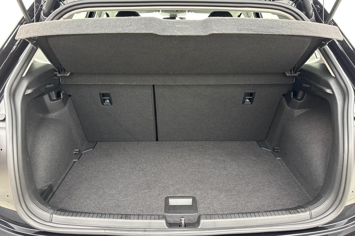 Used Volkswagen Polo 2024 for sale - 76919897: Photo 12