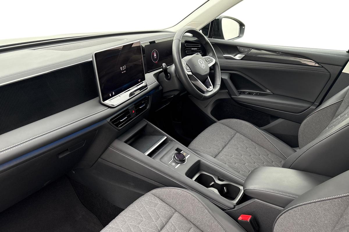 Used Volkswagen Tiguan 2025 for sale - 76862559: Photo 2