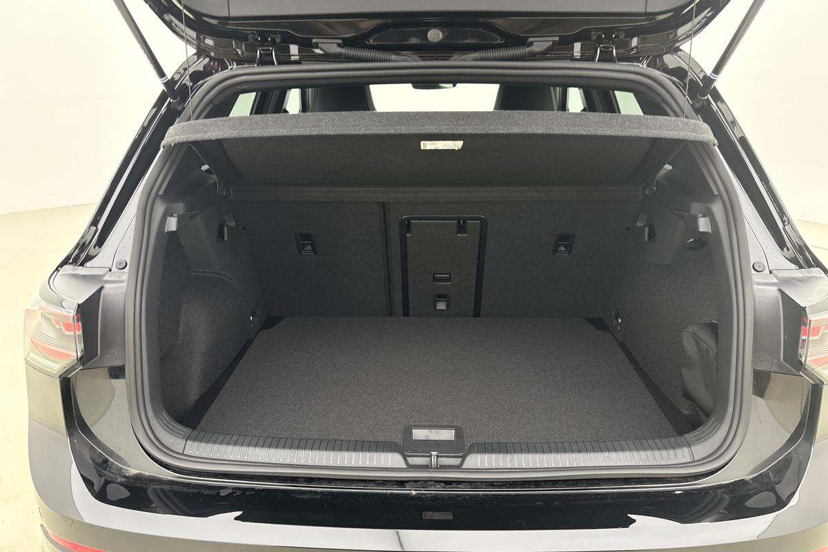 Used Volkswagen Golf 2025 for sale - 77533357: Photo 12