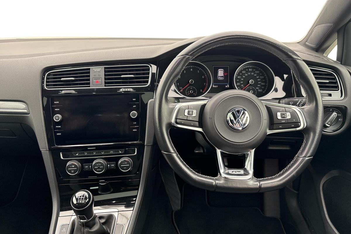 Used Volkswagen Golf 2020 for sale - 77048043: Photo 11