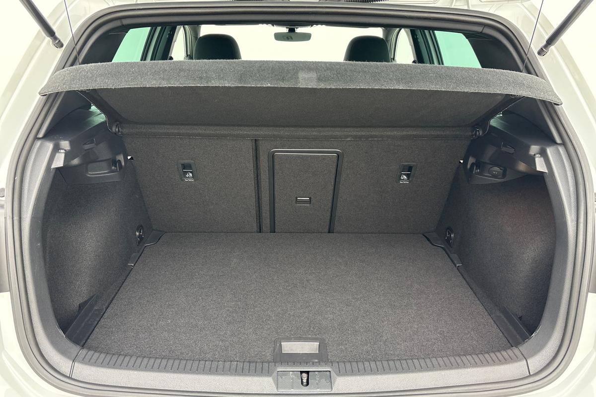 Used Volkswagen Golf 2020 for sale - 77048043: Photo 12