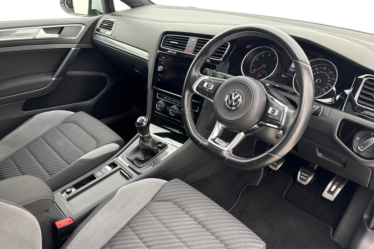 Used Volkswagen Golf 2020 for sale - 77048043: Photo 6