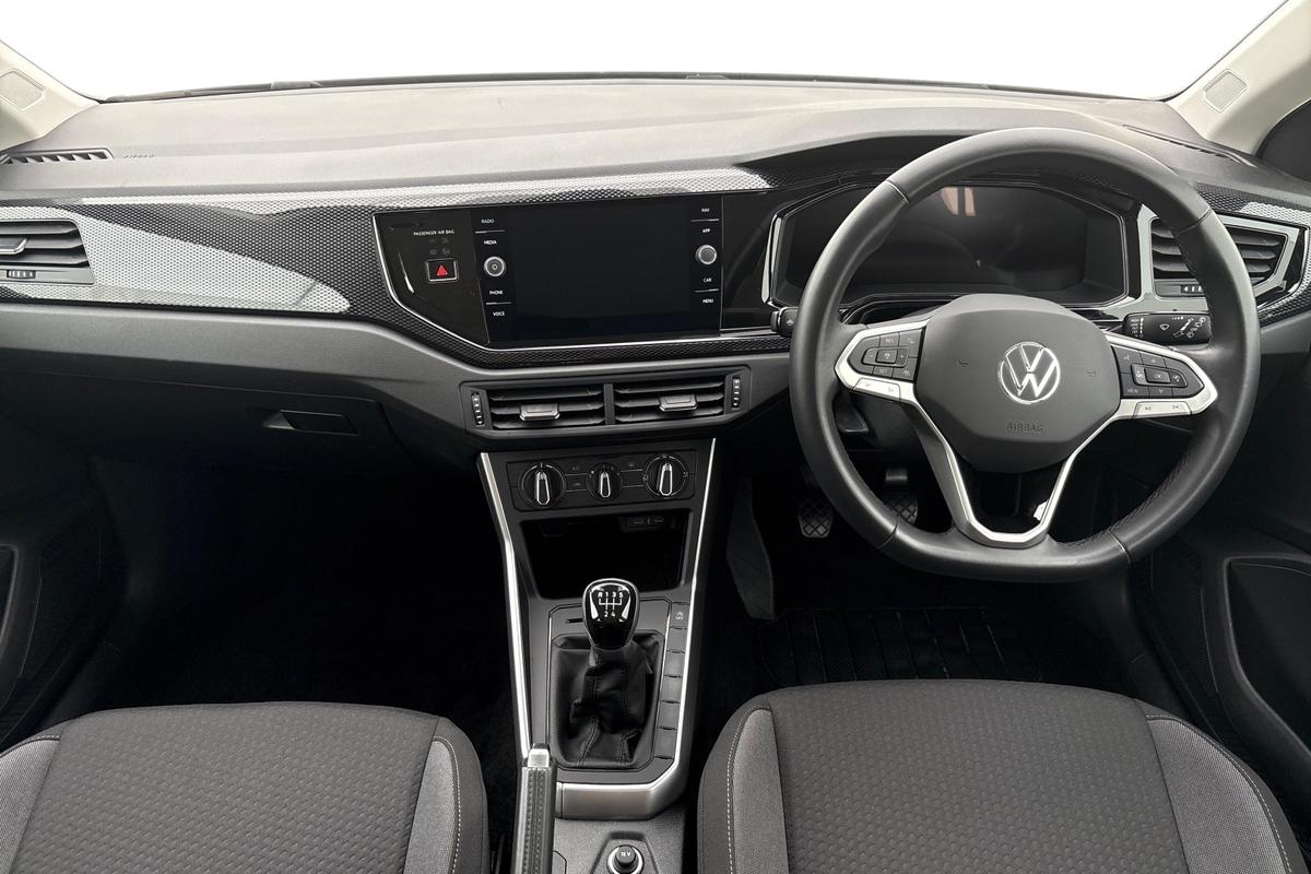 Used Volkswagen Polo 2024 for sale - 76677353: Photo 10