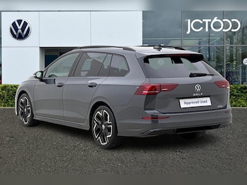 Used Volkswagen Golf 2024 for sale - 76948942: Photo