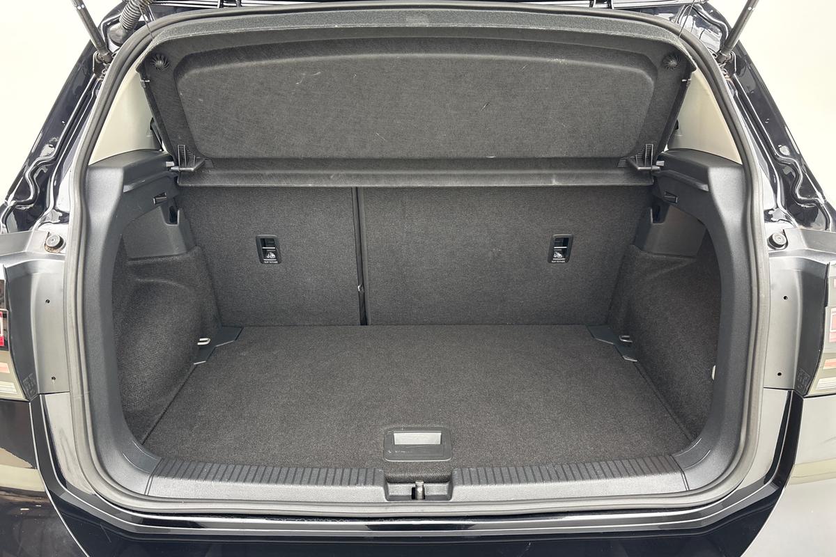 Used Volkswagen T-Cross 2023 for sale - 77533130: Photo 12