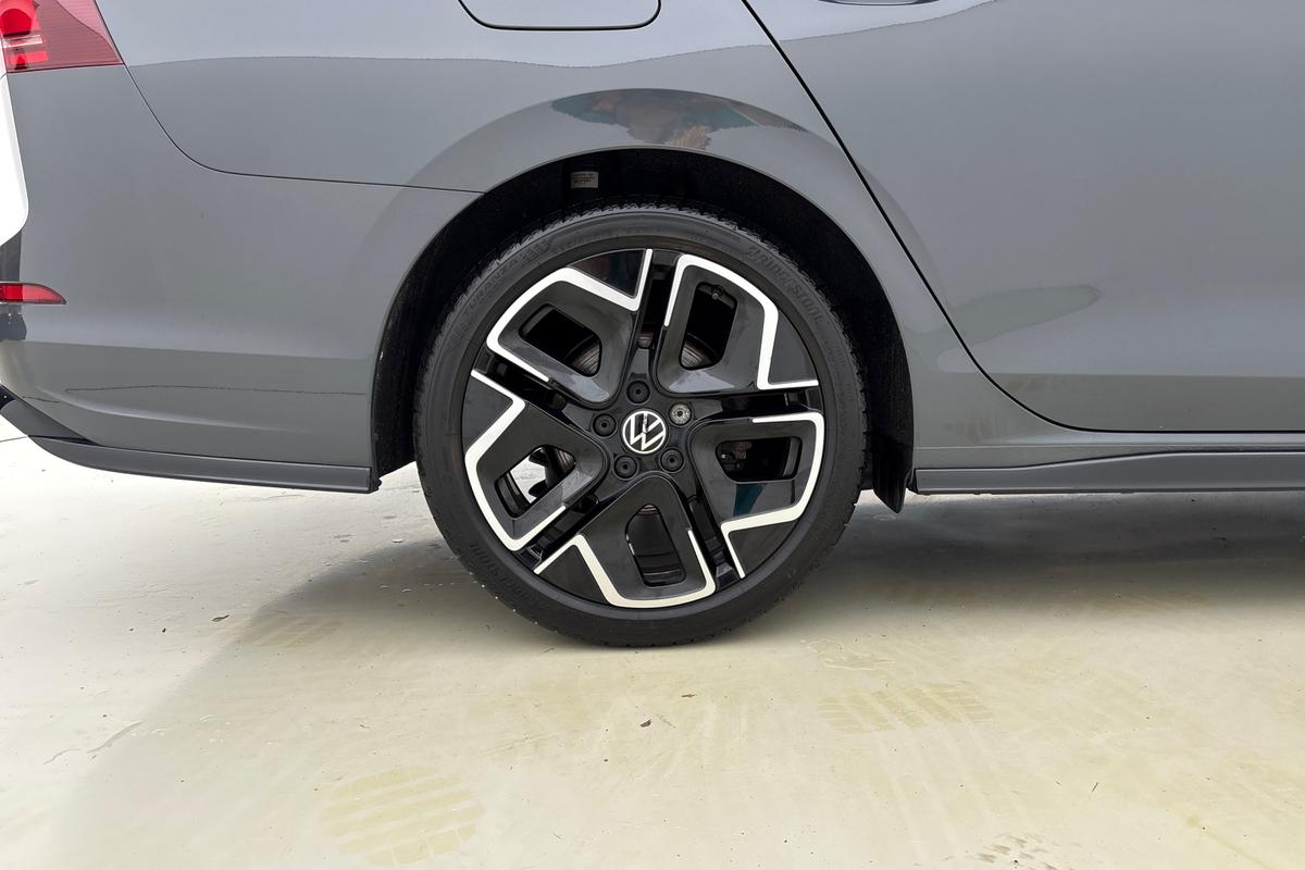 Used Volkswagen Golf 2024 for sale - 77533369: Photo 5