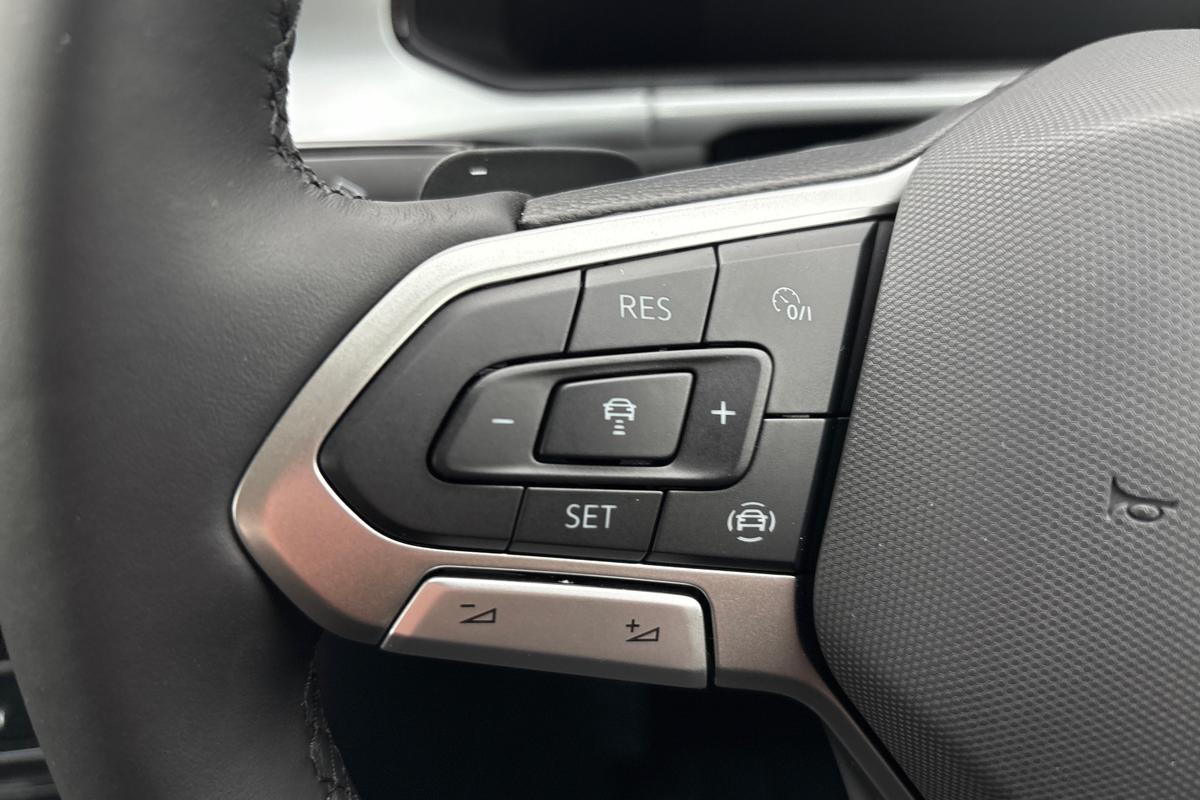 Used Volkswagen T-Roc 2025 for sale - 77629257: Photo 16