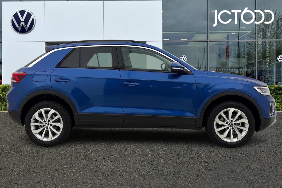 Used Volkswagen T-Roc 2025 for sale - 77629257: Photo 4