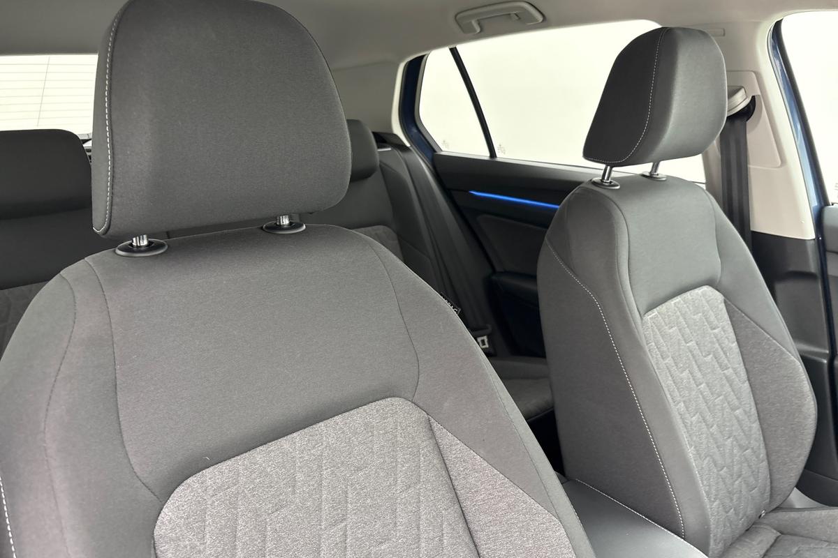 Used Volkswagen Golf 2024 for sale - 77399538: Photo 25