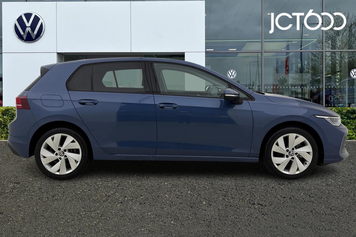Used Volkswagen Golf 2024 for sale - 77399538: Photo 4