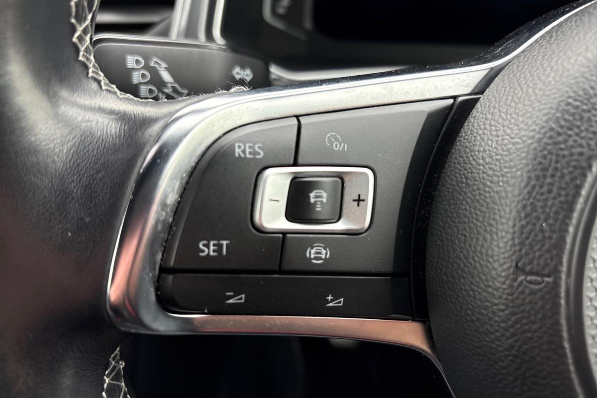 Used Volkswagen T-Roc 2020 for sale - 77005877: Photo 16