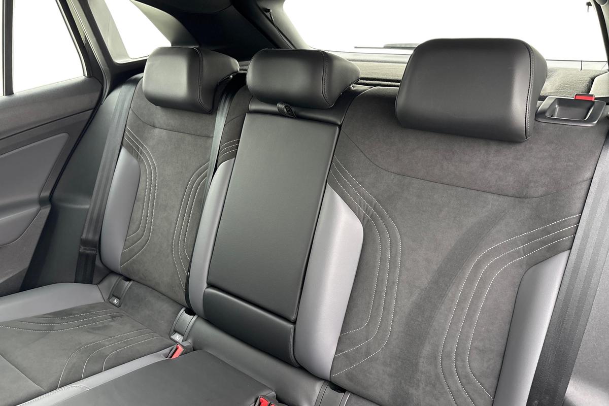 Used Volkswagen ID.4 2022 for sale - 76675376: Photo 9