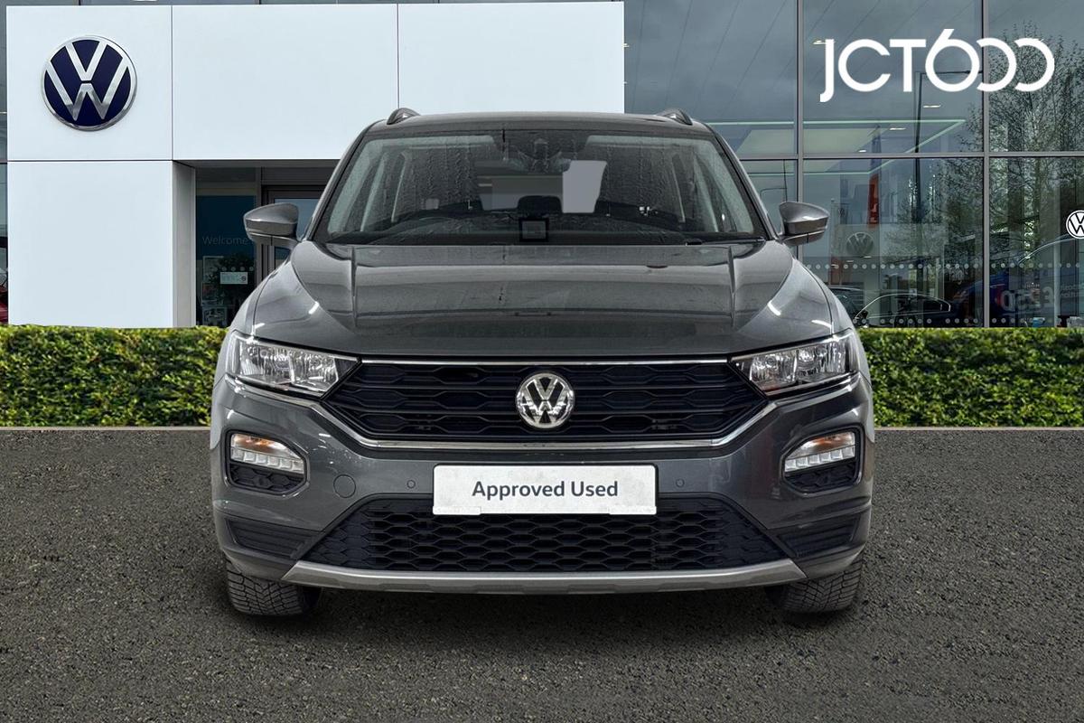 Used Volkswagen T-Roc 2018 for sale - 77420987: Photo 8