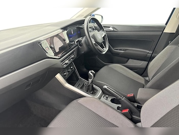 Used Volkswagen Polo 2022 for sale - 76302016: Photo
