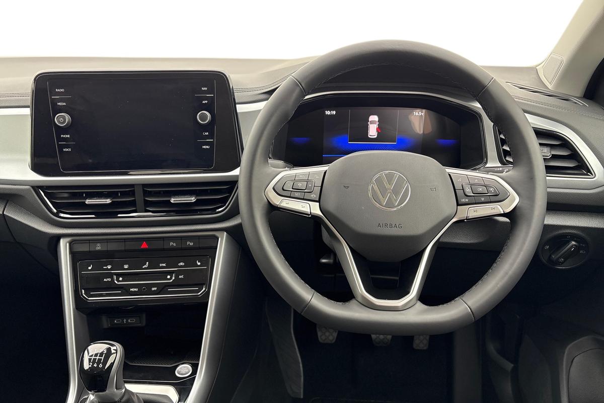 Used Volkswagen T-Roc 2025 for sale - 77629258: Photo 11