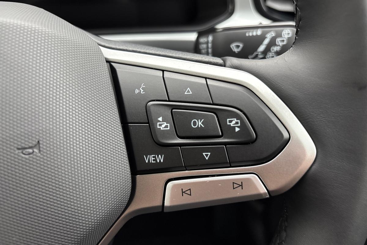 Used Volkswagen T-Roc 2025 for sale - 77629258: Photo 17