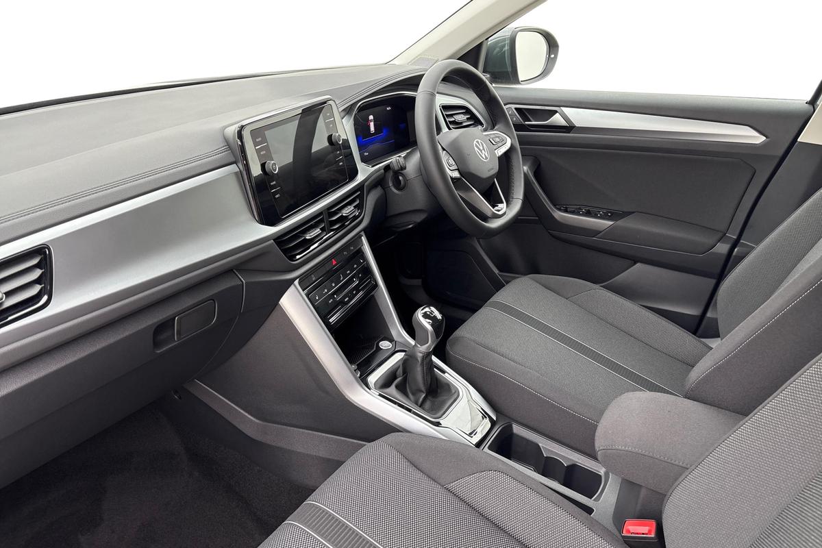 Used Volkswagen T-Roc 2025 for sale - 77629258: Photo 2