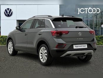 Used Volkswagen T-Roc 2025 for sale - 77629258: Photo