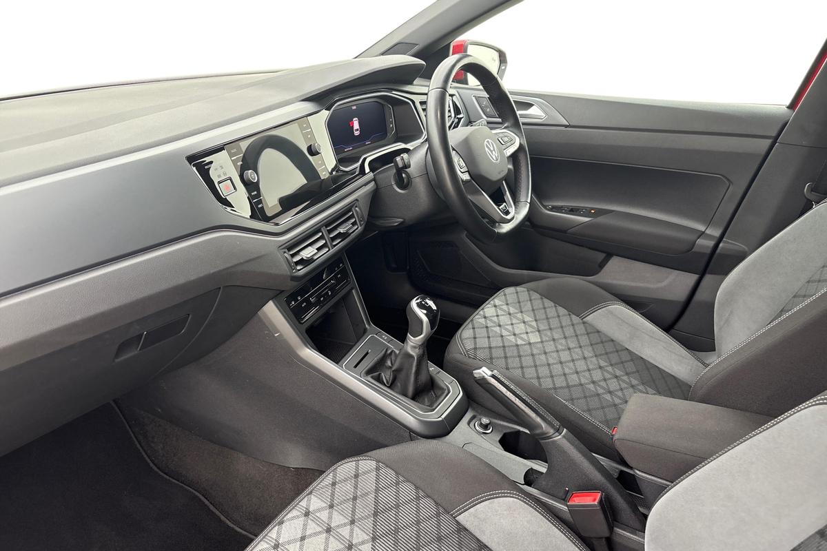 Used Volkswagen Polo 2023 for sale - 76676686: Photo 2