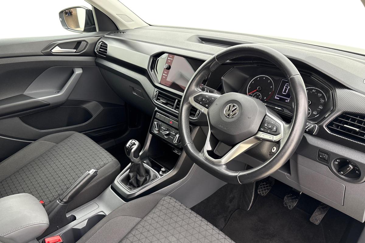 Used Volkswagen T-Cross 2020 for sale - 77005875: Photo 6