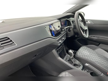 Used Volkswagen Taigo 2024 for sale - 76677587: Photo