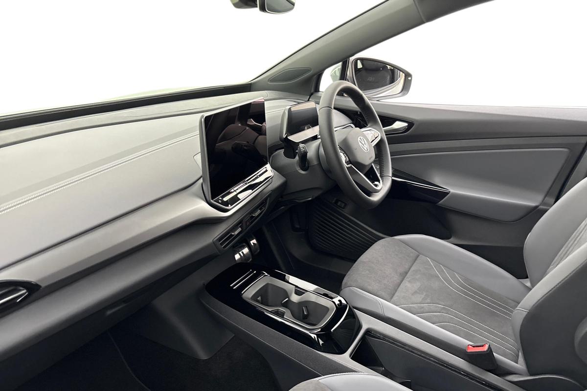 Used Volkswagen ID.4 2025 for sale - 77629263: Photo 2