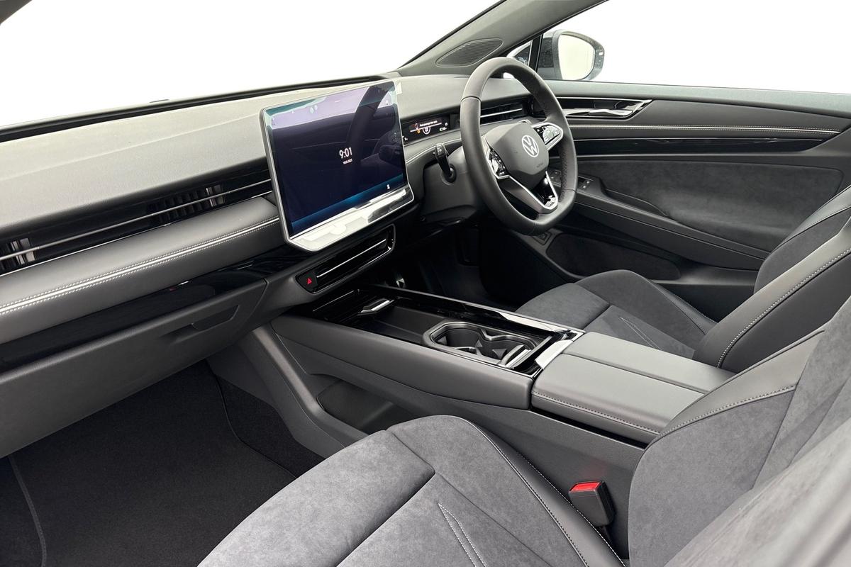 Used Volkswagen ID.7 2025 for sale - 76680605: Photo 2