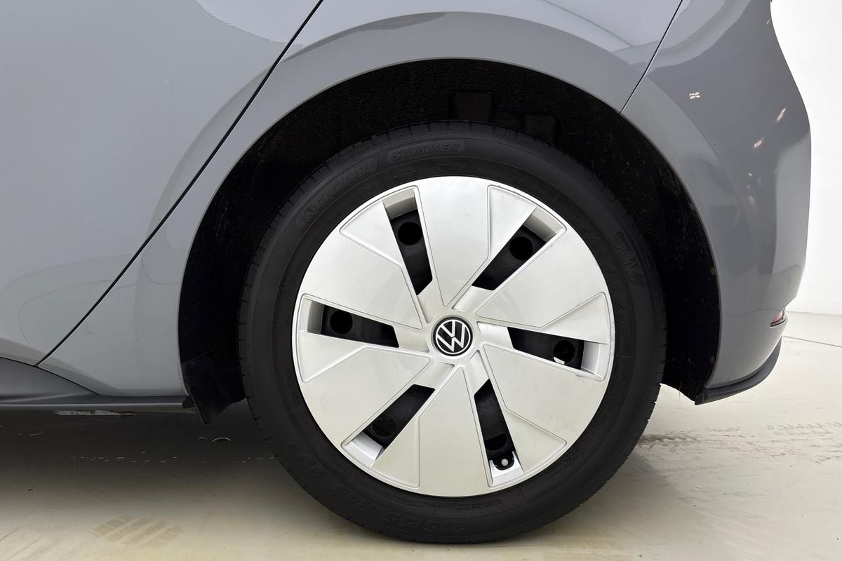 Used Volkswagen ID.3 2021 for sale - 77834140: Photo 5