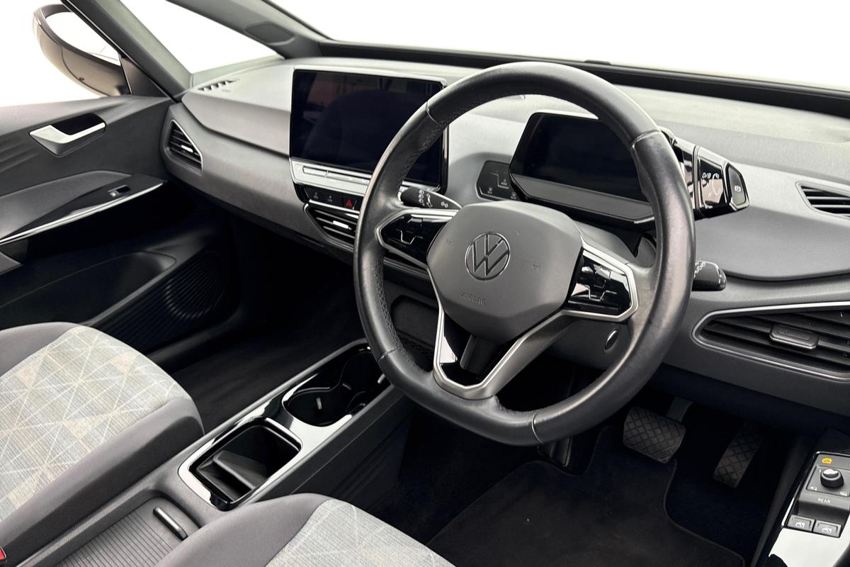 Used Volkswagen ID.3 2021 for sale - 77834140: Photo 6