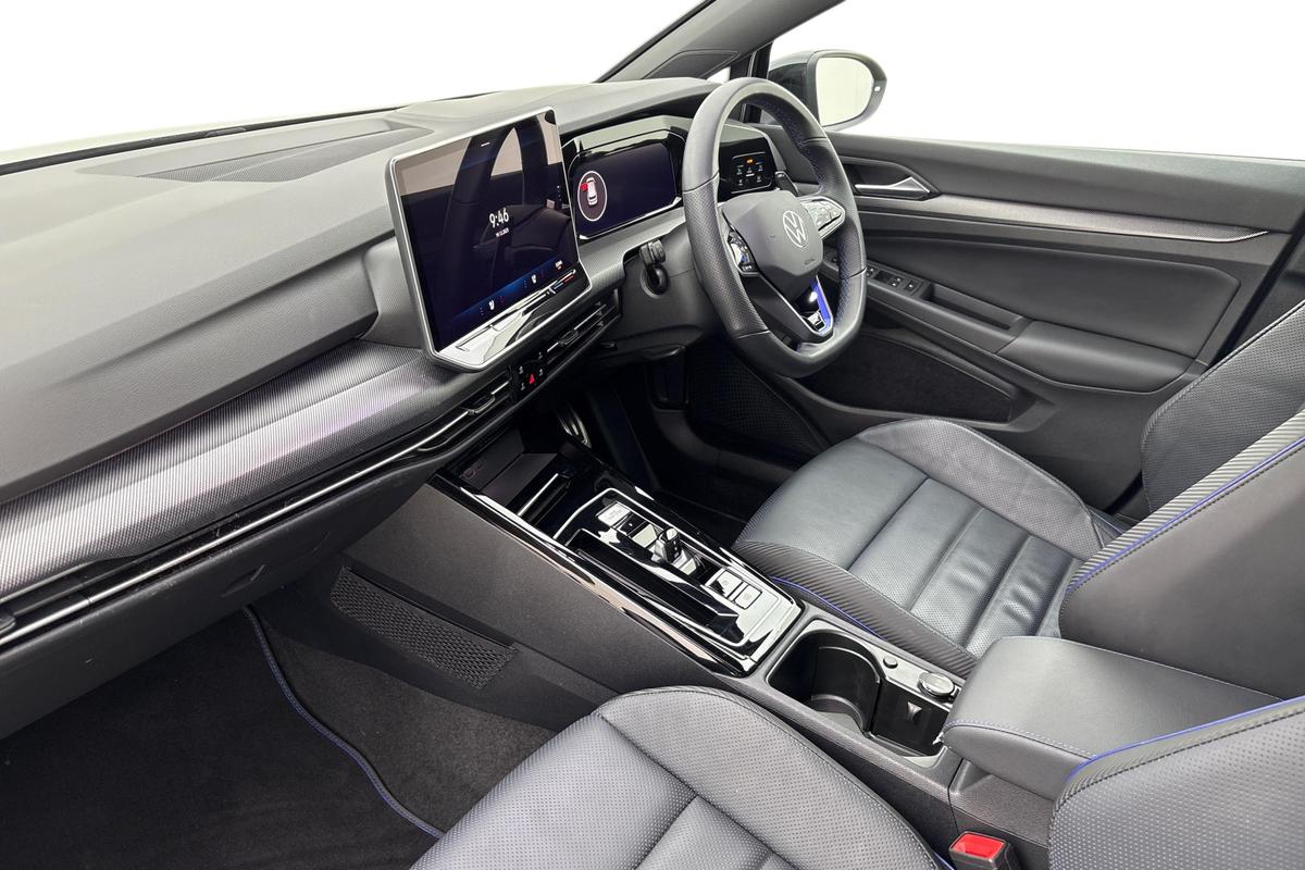 Used Volkswagen Golf 2025 for sale - 77005866: Photo 2