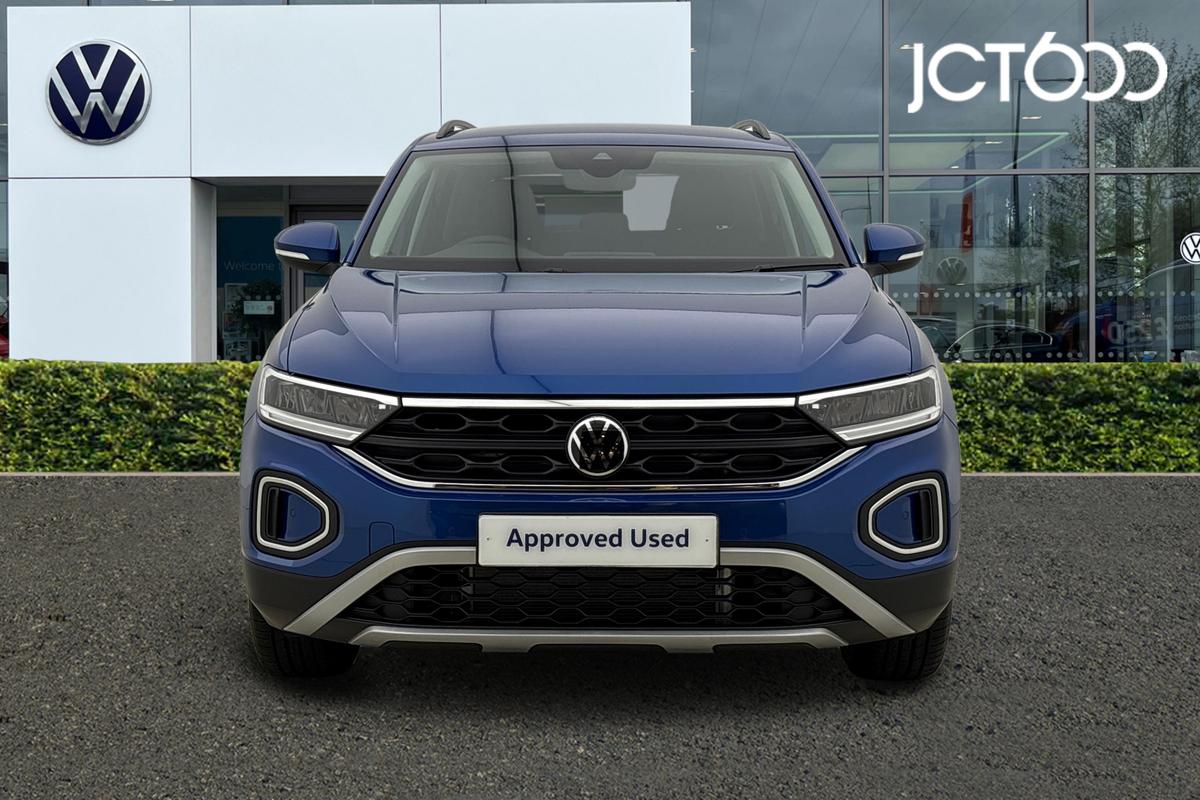 Used Volkswagen T-Roc 2025 for sale - 77057717: Photo 8