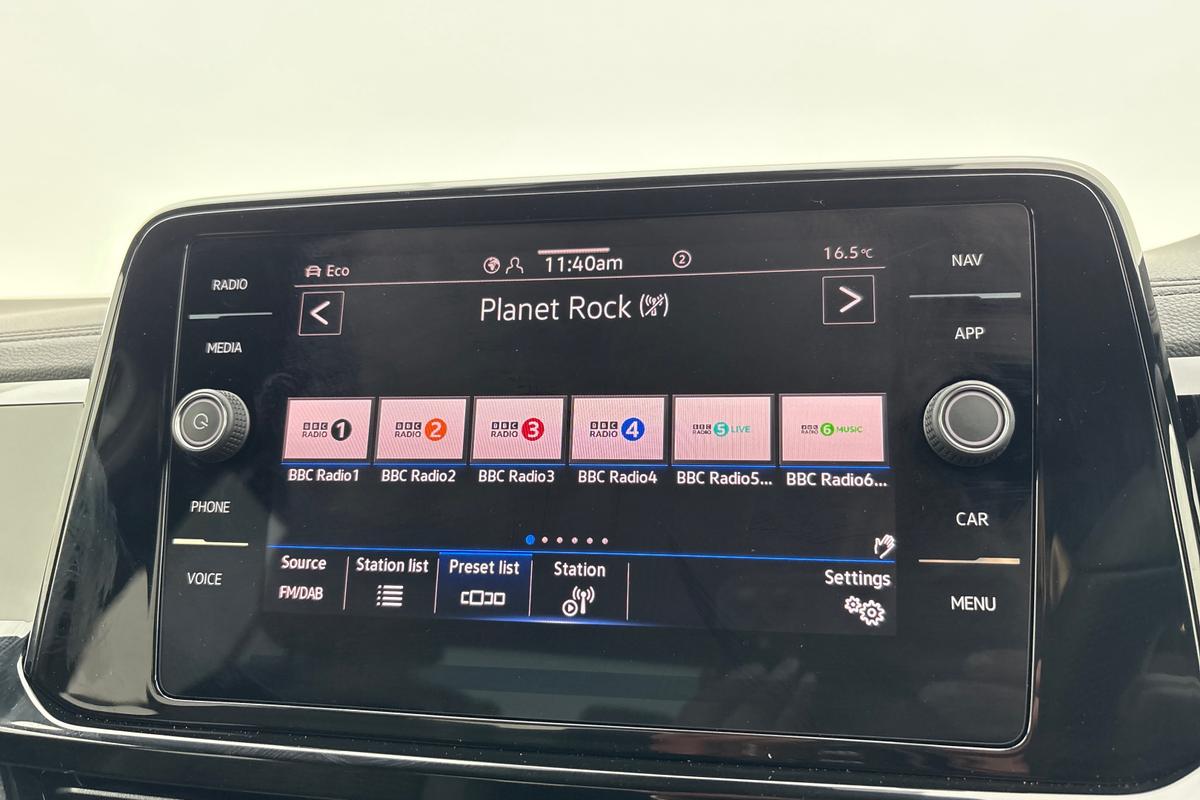 Used Volkswagen T-Roc 2025 for sale - 76678354: Photo 13