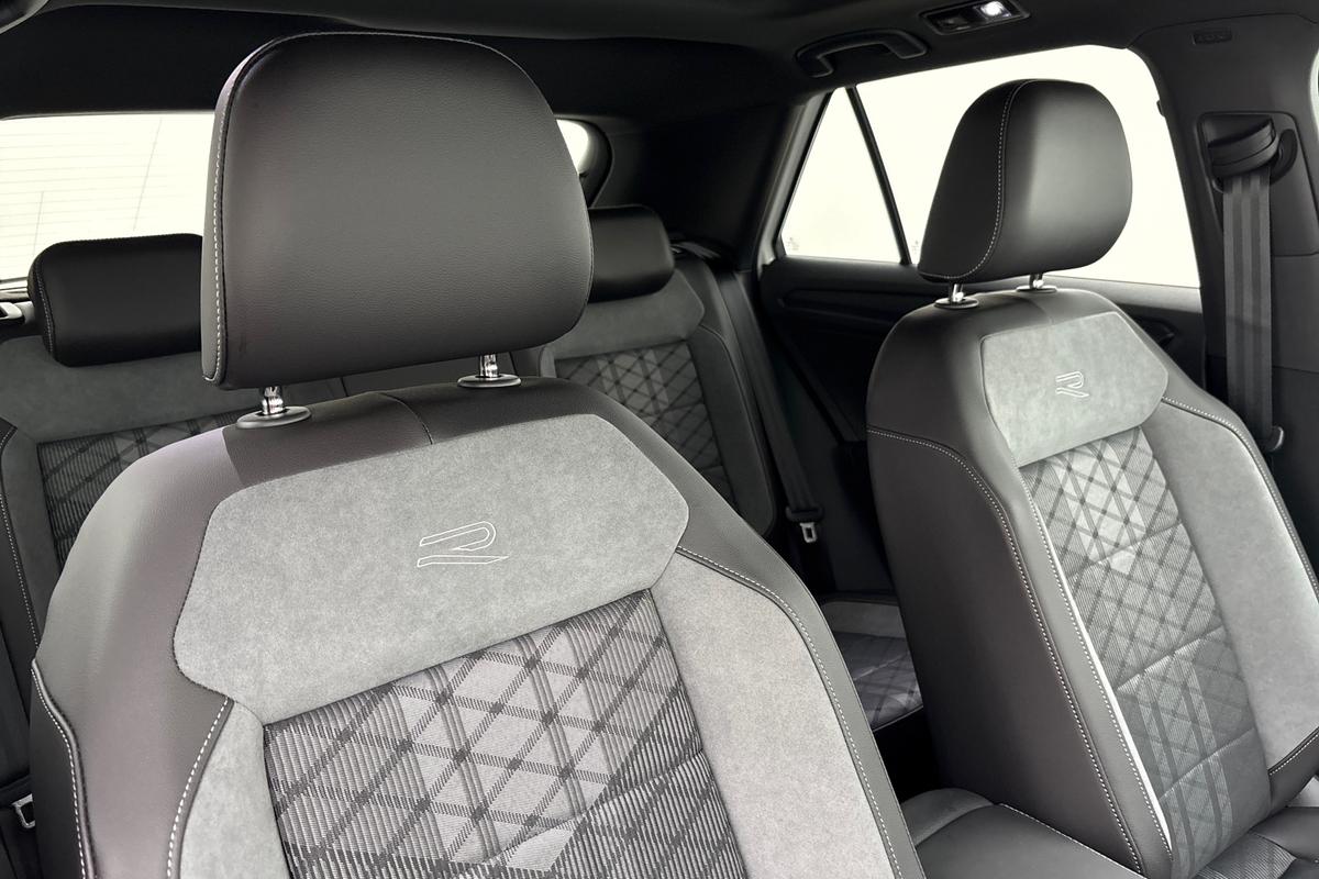 Used Volkswagen T-Roc 2025 for sale - 76678354: Photo 25