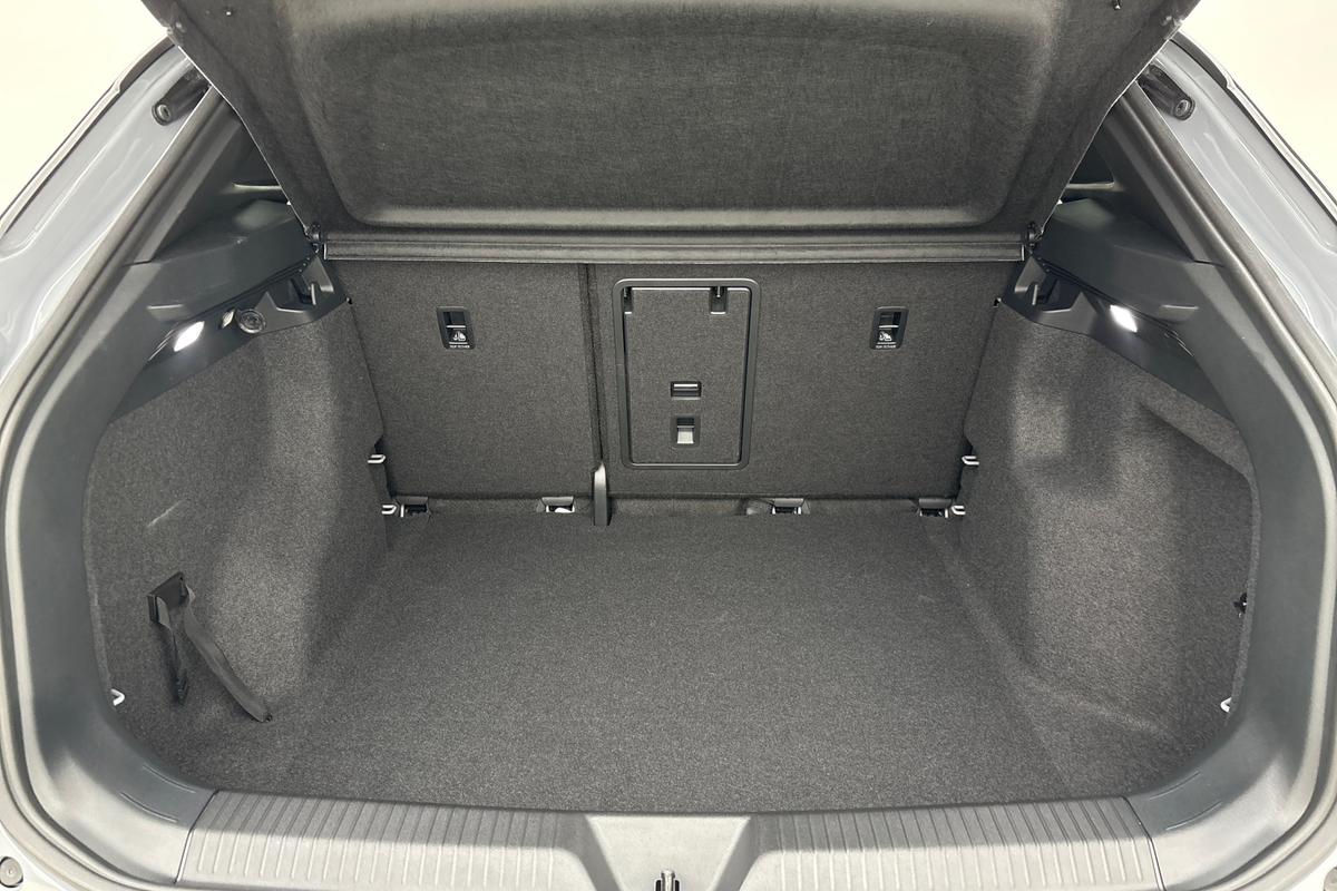 Used Volkswagen ID.4 2025 for sale - 76678185: Photo 12