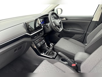 Used Volkswagen T-Cross 2025 for sale - 77160046: Photo