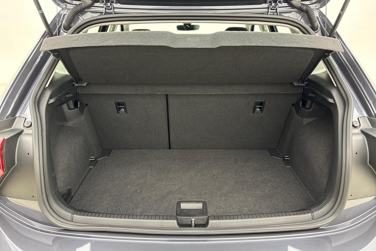 Used Volkswagen Polo 2024 for sale - 77533071: Photo 12
