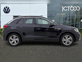 Used Volkswagen T-Roc 2024 for sale - 76678378: Photo